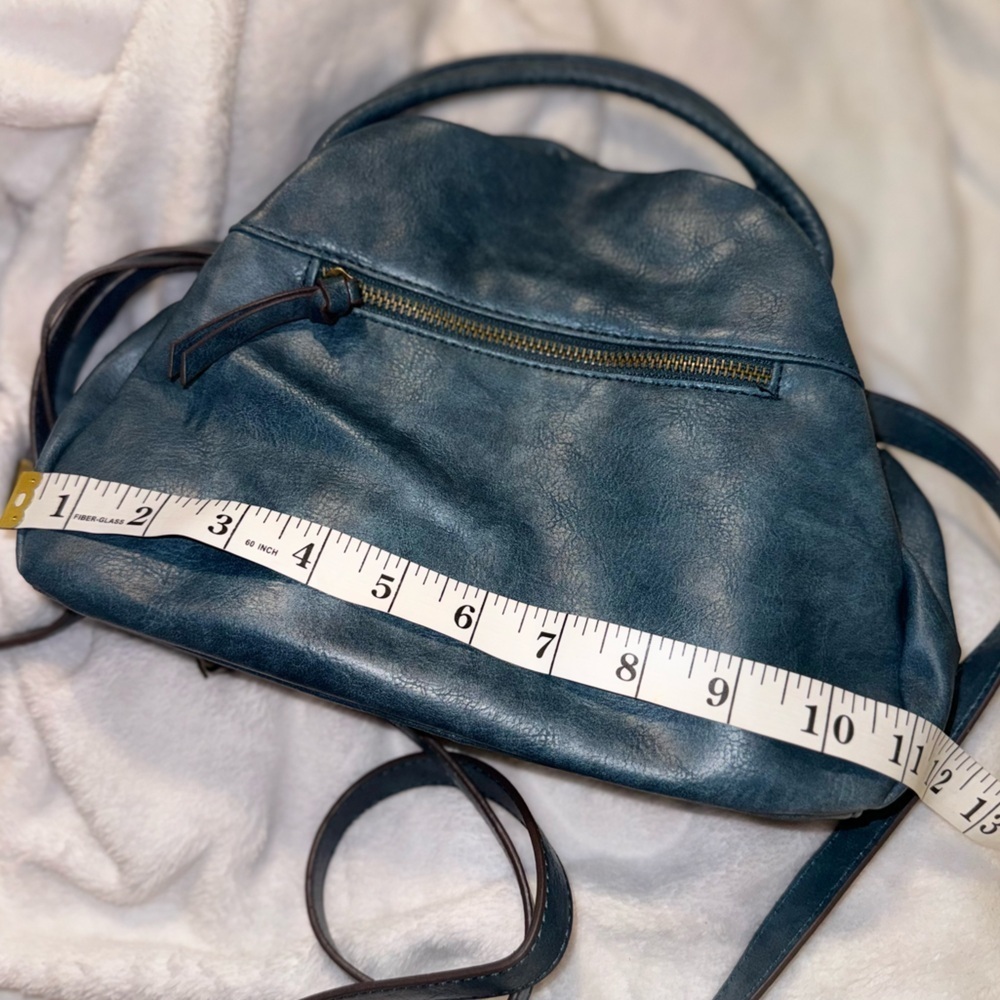 Time and Tru Cross body/handbag. - Picture 11 of 15